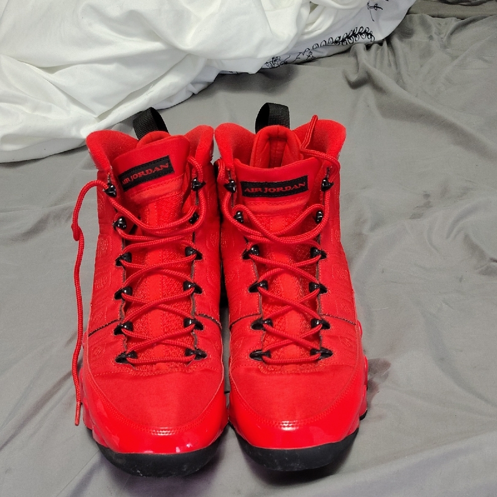 Jordan Men's Red Sneakers